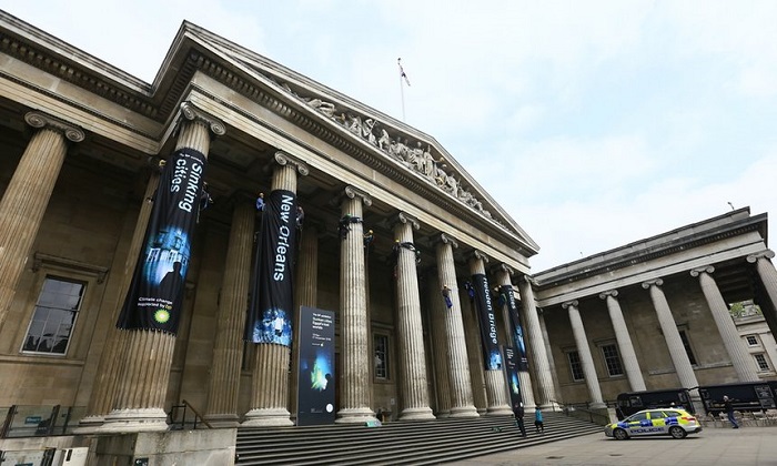 Greenpeace activists scale British Museum to protest BP sponsorship